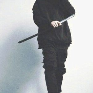 Meet your Posher, Ada